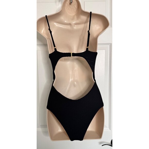 L * Space Kyslee One Piece Size Small Black Swimsuit Adjustable Straps NWT Textu - Picture 7 of 9